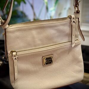 Dooney & Bourke WHITE Crossbody Bag